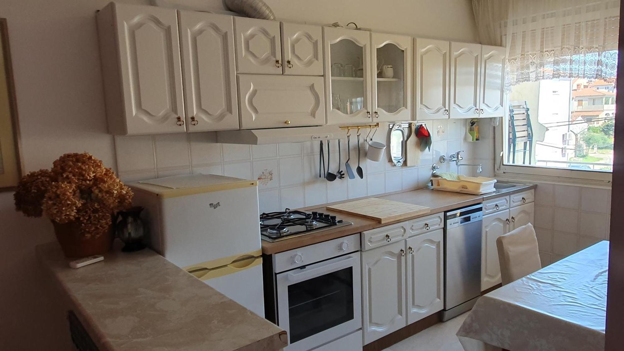 Aneli Rooms & Apartament روفينج المظهر الخارجي الصورة